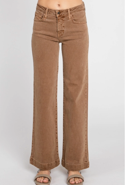 Jean Genoa caramel