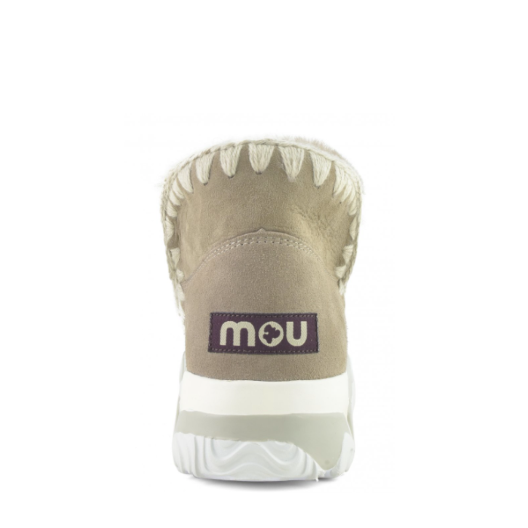 MOU Eskimo trainer